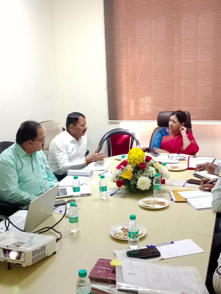 महात्मा फुले मागासवर्ग विकास महामंडळामार्फत लोकाभिमुख योजना तयार करा