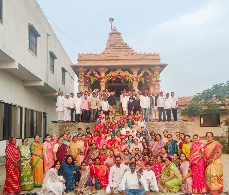 पार्श्व प्रतिष्ठानकडून भाविकांसाठी विशेष बसचे आयोजन