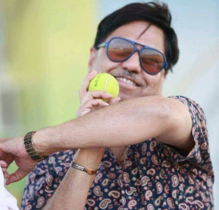 आयुष्याच्या कसोटीत द्वारकानाथ संझगिरी जिंकले, पण….