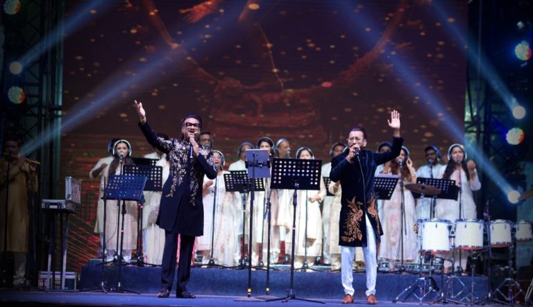 पुणे पोलिस आणि पुनीत बालन ग्रुपच्यावतीने आयोजित ‘तरंग’ कार्यक्रम जल्लोषात