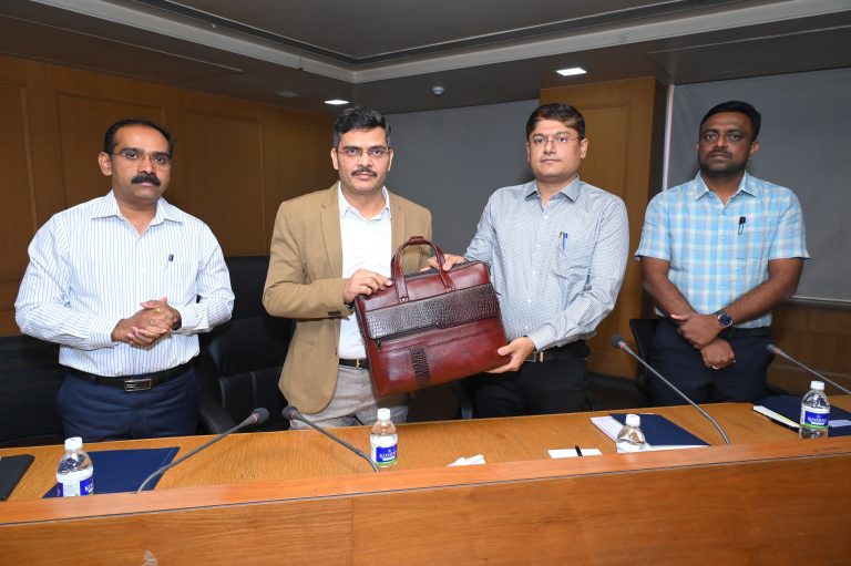 पुणे जिल्हा परिषदेचा २९२ कोटी रुपयांचा अर्थसंकल्प सादर