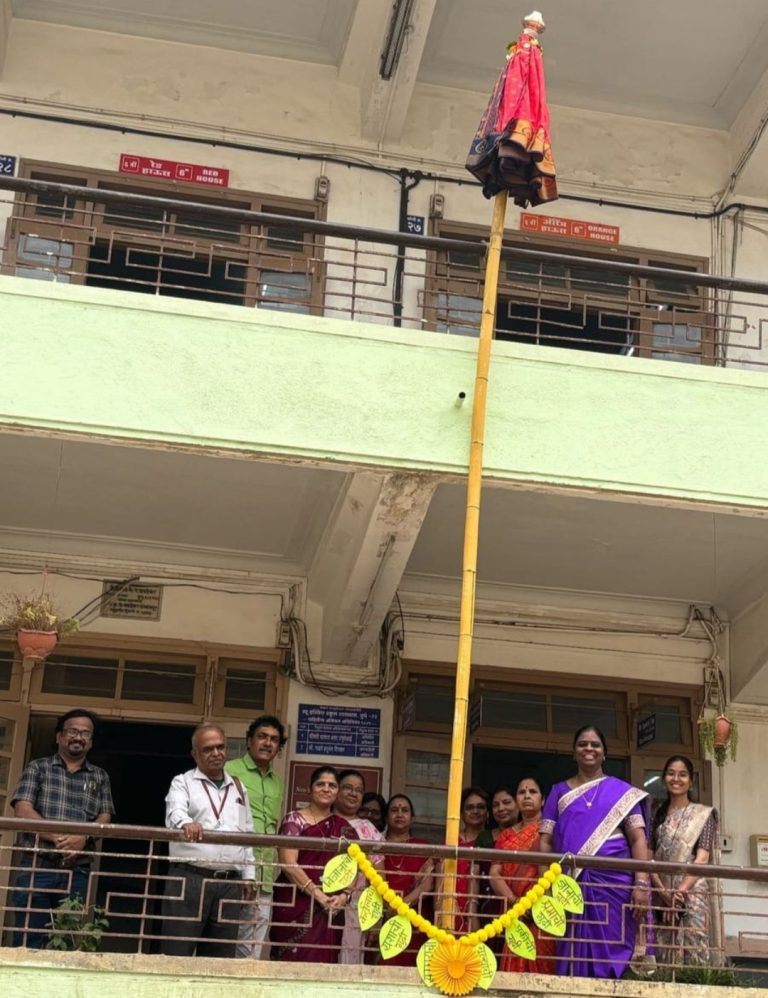 रमणबाग शाळेत उभारली ‘सद्गुणांची संकल्प गुढी