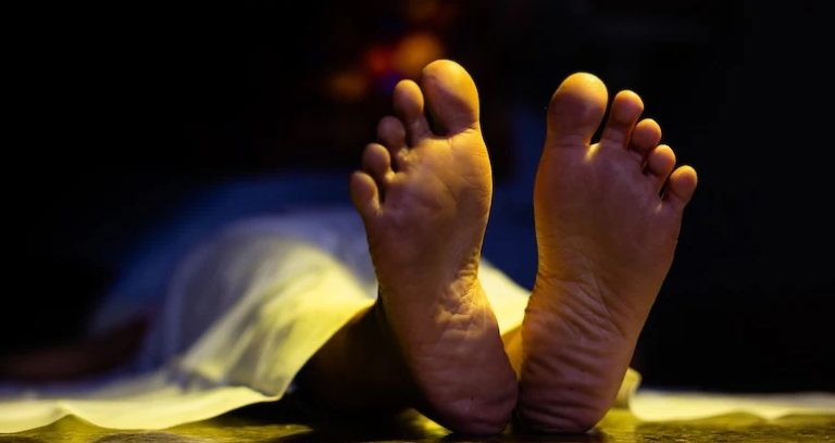 कोरोनाची पुन्हा एन्ट्री ? मुंबईत 2 कोरोना संशयित रुग्णांचा मृत्यू, नेमकं काय प्रकरण?