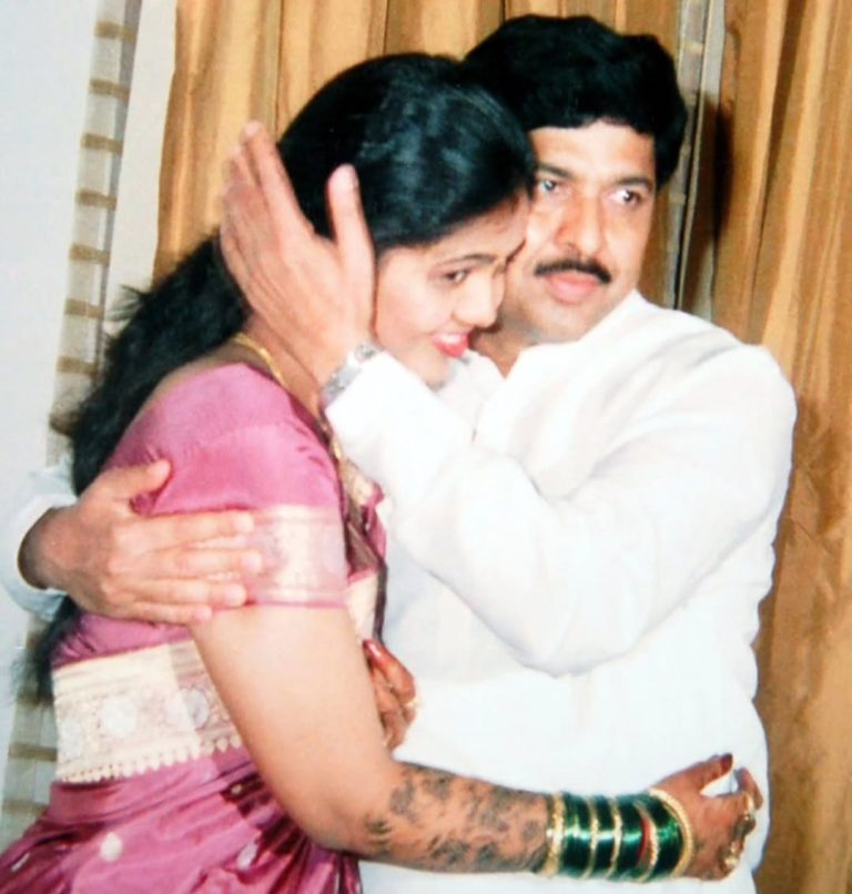 भाजप नेते प्रमोद महाजन यांच्या स्मृतीना पंकजा मुंडेंचा भावनिक उजाळा