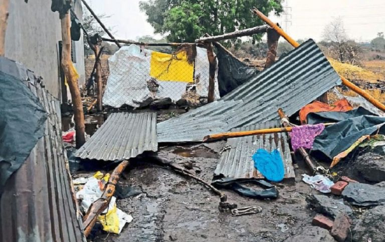 Marathwada Rains : मराठवाड्यात ‘मॉन्सूनपूर्व’ने दाणादाण, वीज पडून तिघांचा मृत्यू, फळपिकांचे मोठे नुकसान