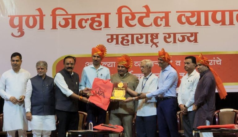 मगराज राठी यांना ‘बिझनेस आयकॉन’ पुरस्कार