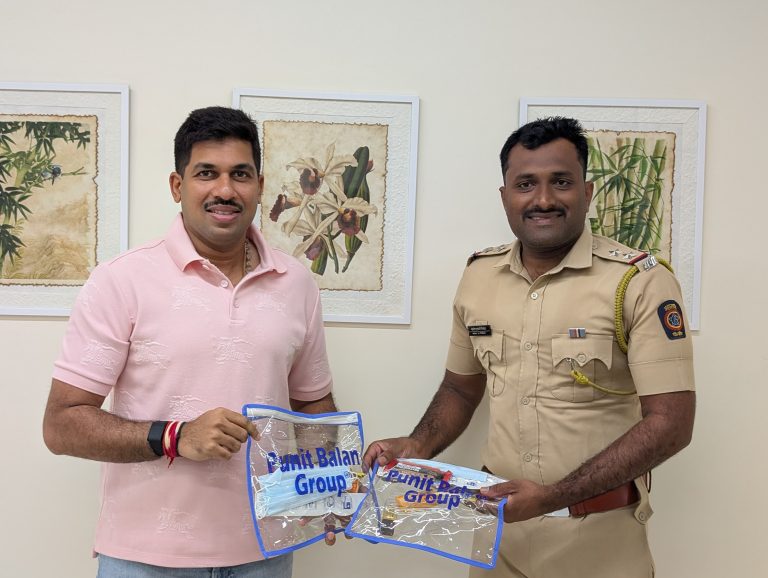 ‘पुनीत बालन ग्रुप’कडून आषाढी वारीतील ८ हजार पोलिसांना जीवनावश्यक वस्तूंचे किट