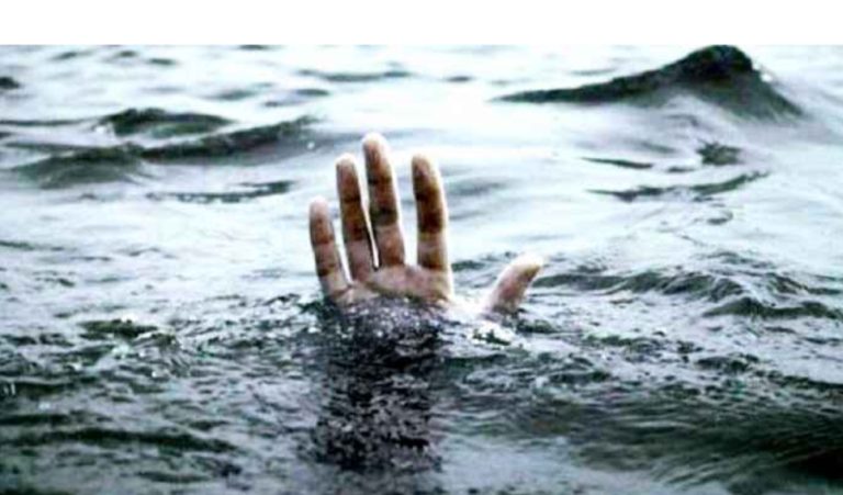 हृदयद्रावक घटना…! चाकणमध्ये पाझर तलावात बुडून चार शाळकरी मुलांचा मृत्यू; परिसरात शोककळा