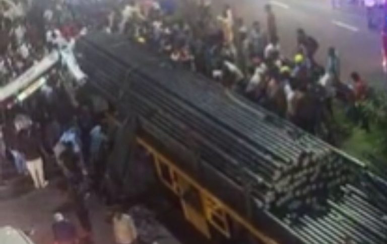 पुण्यातील चांदणी चौकात भीषण अपघात; ब्रेक दाबताच लोखंडी रॉड केबिनमध्ये घुसल्या, ड्रायव्हरचा तडफडून मृत्यू