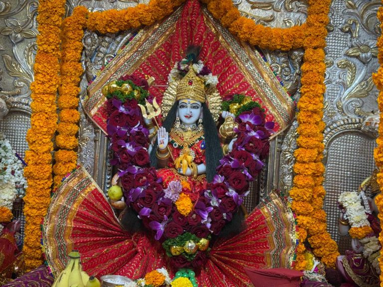 सुखसागरनगर येथील अंबा माता मंदिरात घटस्थापना