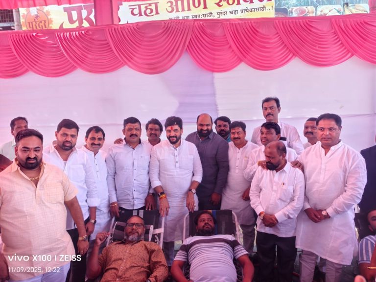 समाजसेवेच्या संकल्पातून वाढदिवस साजरा; केंद्रीय मंत्री मुरलीधर मोहोळ यांच्या वाढदिवसानिमित्त व्यंकोजी खोपडे यांच्या पुढाकाराने रक्तदान शिबिर