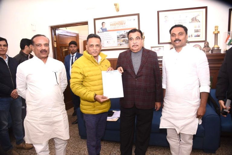 खडकी स्टेशनवरून सेतुबंधन योजनेतून उड्डाणपूल;  नितीन गडकरी यांचा सुनील माने यांची मागणीला प्रतिसाद