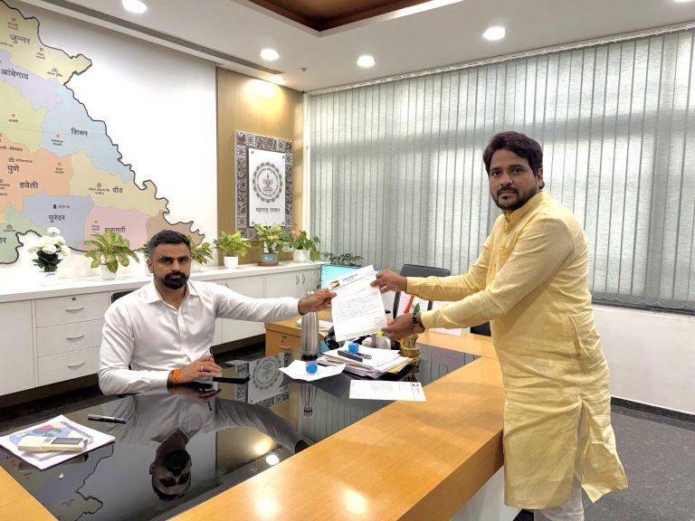 विद्यार्थ्यांसाठी दाखले वितरणाची विशेष मोहिम राबवा – रोहन सुरवसे पाटील