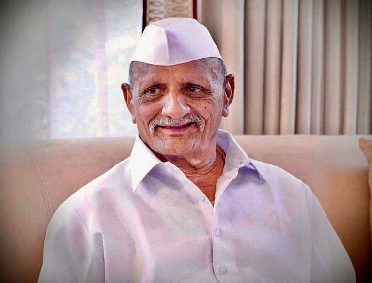केंद्रीय मंत्री मुरलीधर मोहोळ यांना पितृशोक; किसनराव मोहोळ यांचे निधन