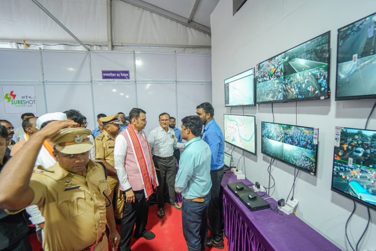 विठुरायाच्या वारकऱ्यांसाठी १०८ रुग्णवाहिकेची अहोरात्र आरोग्यसेवा; २७ रुग्णवाहिकांद्वारे २,४४५ वारकऱ्यांना आरोग्यसेवा